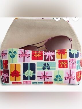 Vera Bradley “Gifts A-Plenty”  Print Glasses Case - Pink, Blue, Mint & Red